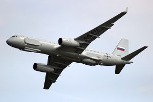 300px-Tupolev_Tu-214R_inflight.jpg