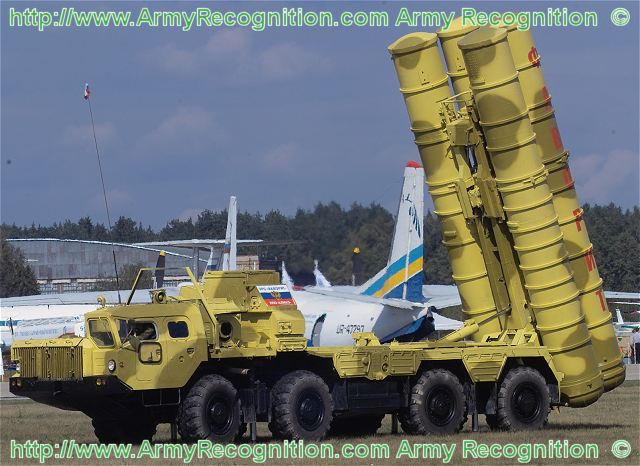 5P85SE_S-300PMU2_autonomous_launcher_unit_surface-to-air_missile_defense_system_Russia_russian_640.jpg