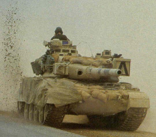 AMX-30B2_France_08.jpg