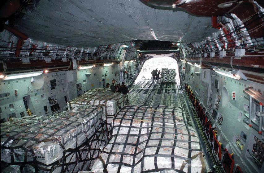 c-17-cargo.jpg