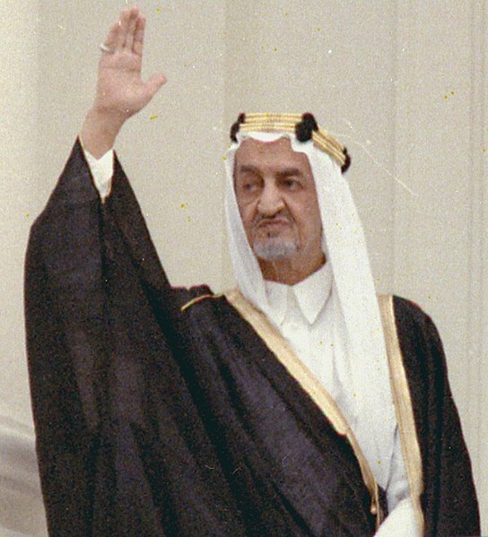 544px-King_Faisal_of_Saudi_Arabia_on_on_arrival_ceremony_welcoming_05-27-1971_(cropped).jpg