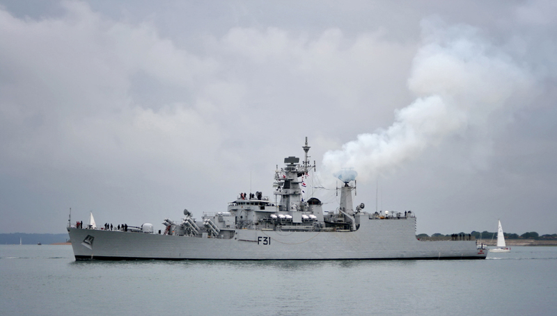 INS+Beas+F37+Brahmaputra+class+frigates+%2528Type+16A+or+Project+16A%2529+are+guided-missile+frigates+of+the+Indian+Navy+INS+Betwa+F39+INS+Brahmaputra+F31+%25282%2529.jpg
