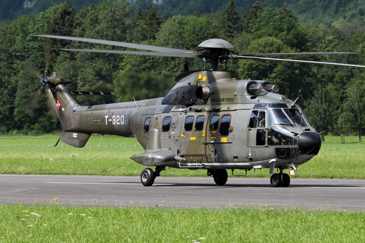 eurocopter-as-332-super-puma-03.jpg