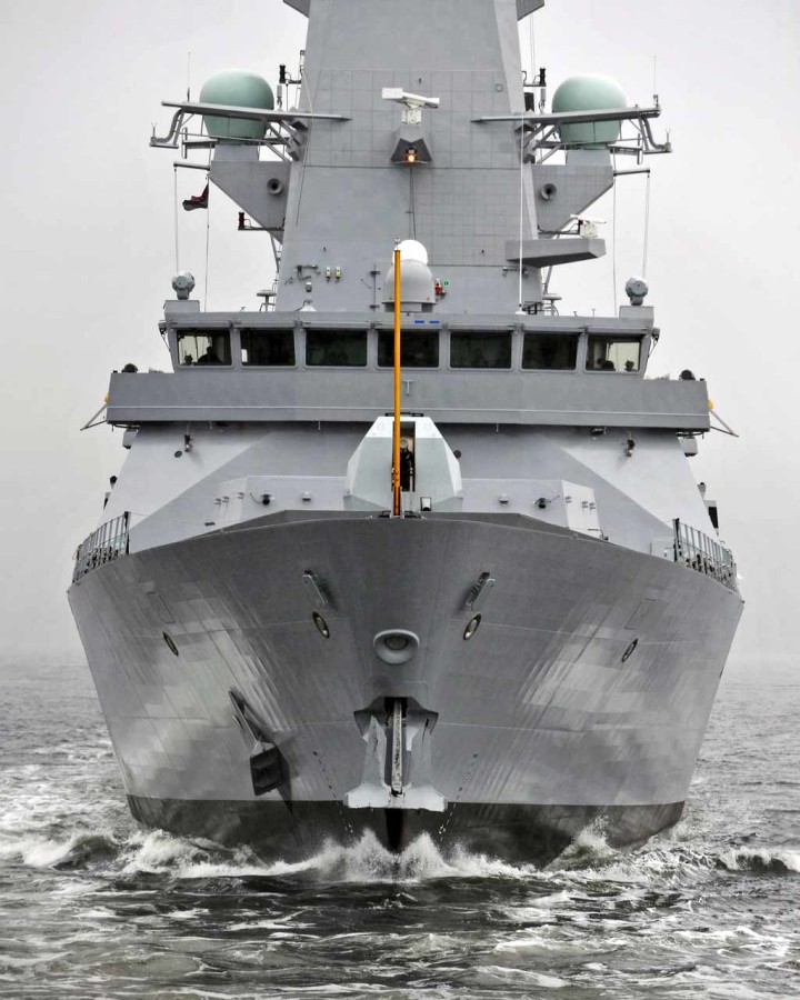 HMS-Duncan-720x900.jpg