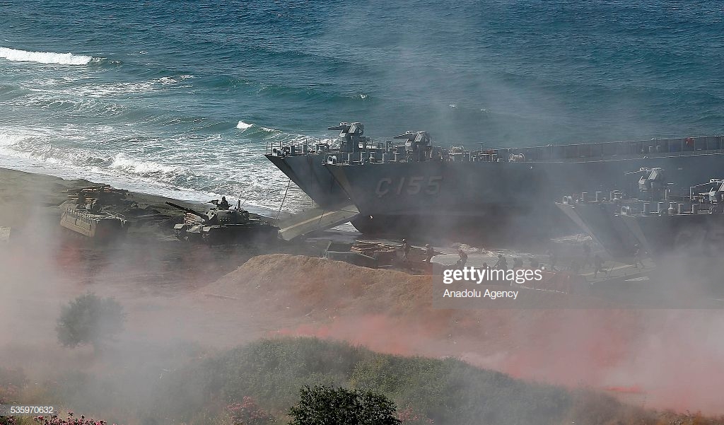 warships-are-seen-during-the-efes2016-combined-joint-live-fire-at-picture-id535970632