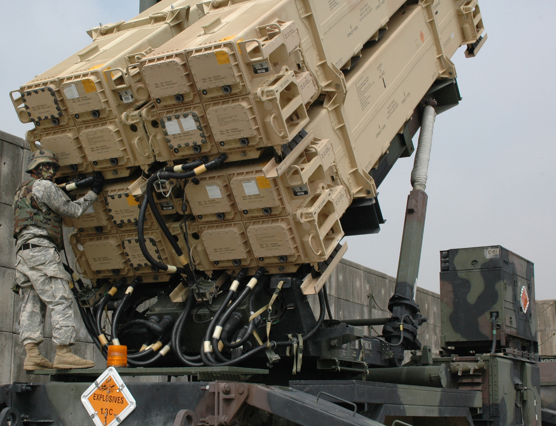 Maintenance_check_on_a_Patriot_missile.jpg