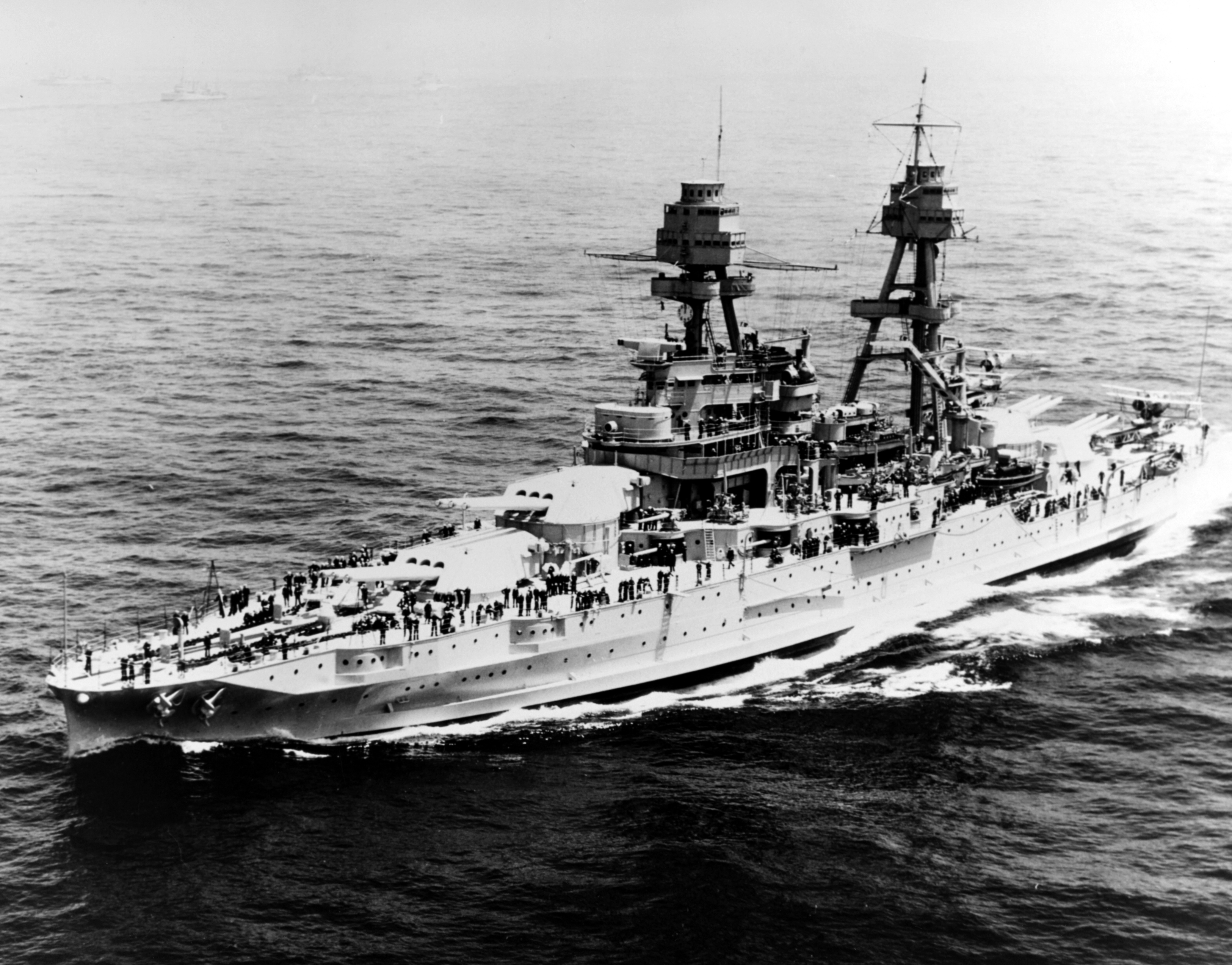 USS_Pennsy_BB-38_1934.jpg
