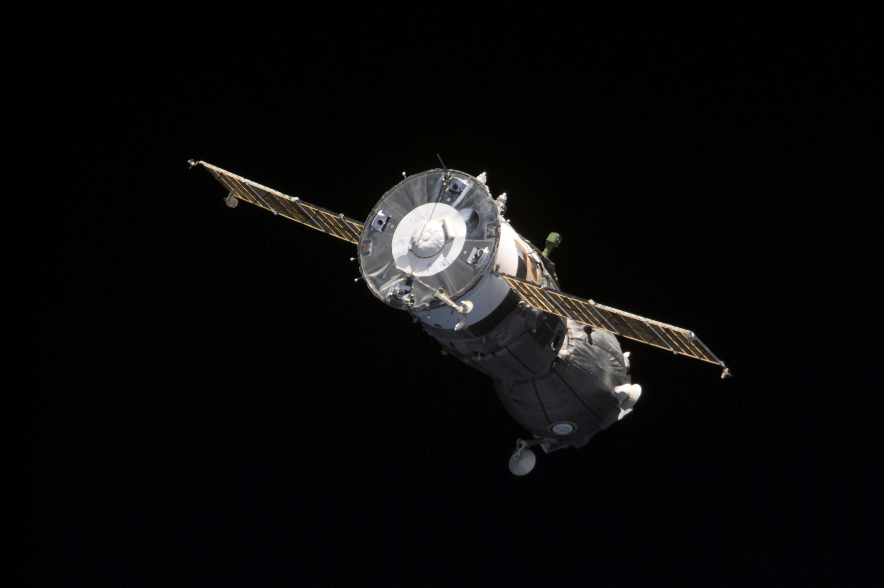 Soyuz_TM-32.jpg