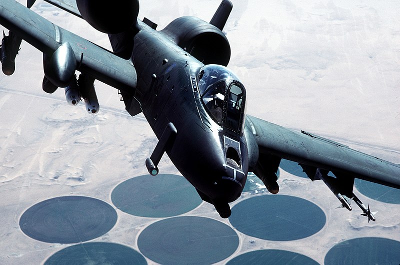 800px-A-10A_Thunderbolt_II_Desert_Storm.jpg