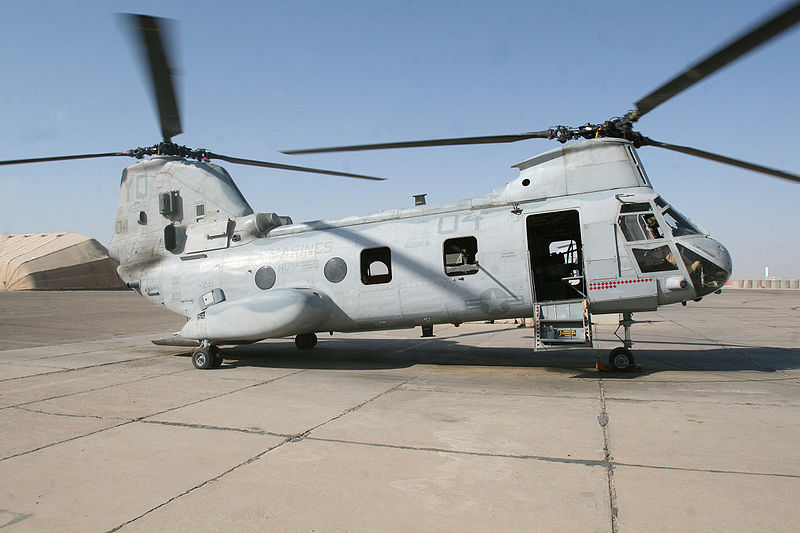 800px-USMC_CH-46.jpg