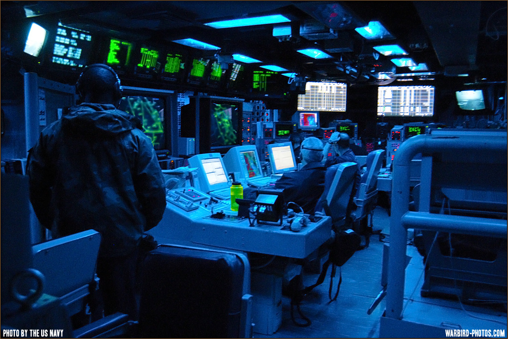 CVN72-D5_Combat_Direction_Center.jpg