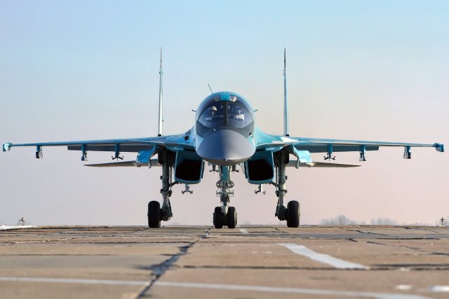 Russia_to_start_Su_34_strike_fighter_modernization_program_in_2018_640_001.jpg