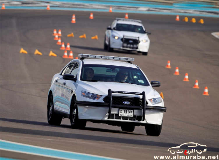Ford-Taurus-Police-Interceptor-at-Yas-Marina-Abu-Dhabi-.jpg