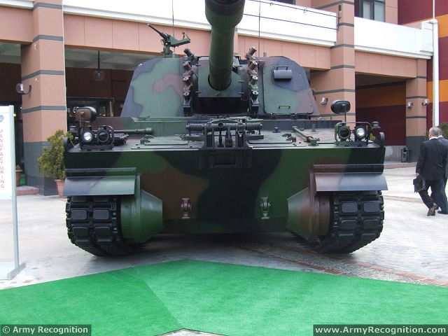 T-155_Firtina_155mm_tracked_self-propelled_howitzer_Turkey_Turkish_army_defence_industry_military_technology_012.jpg