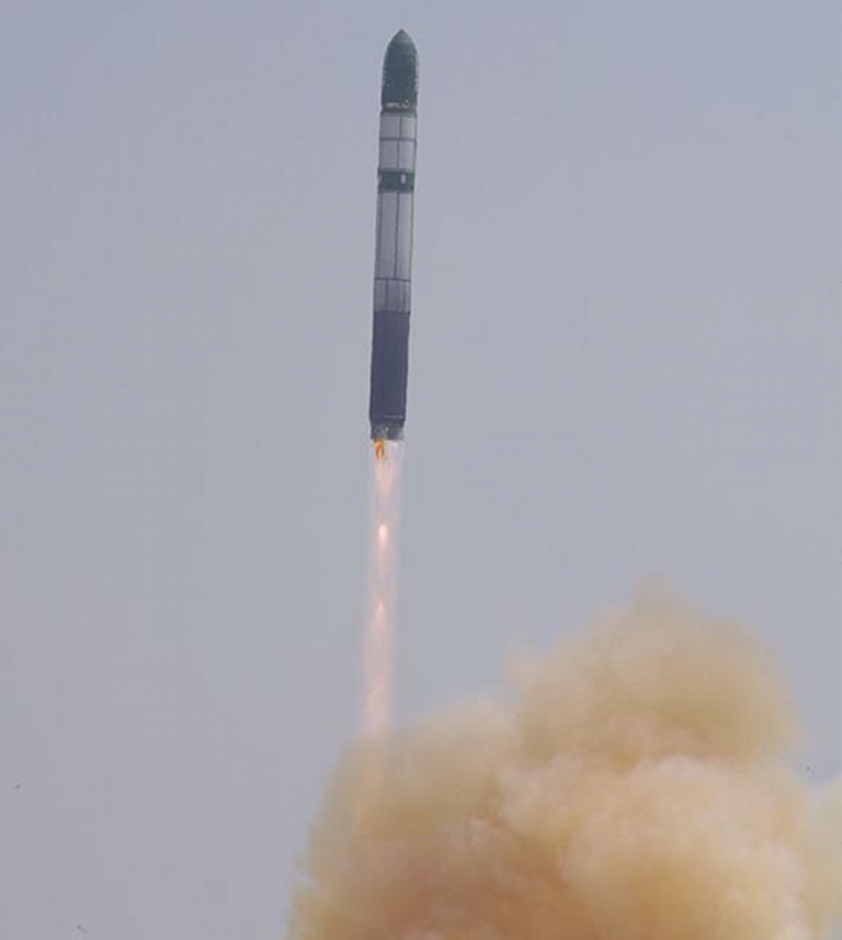 R-36M-SS-18-Satan-Launch-1S.jpg