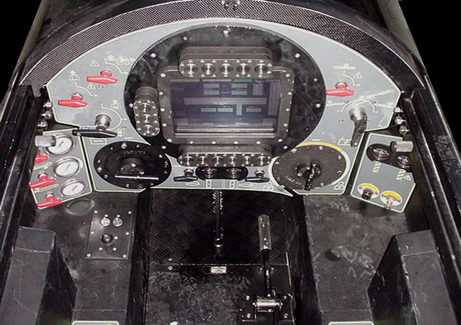 UAE_FWS5_cockpit_rear.jpg