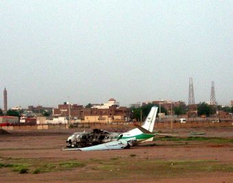 340px-Khartoum_International_Airport_wreckage.jpg