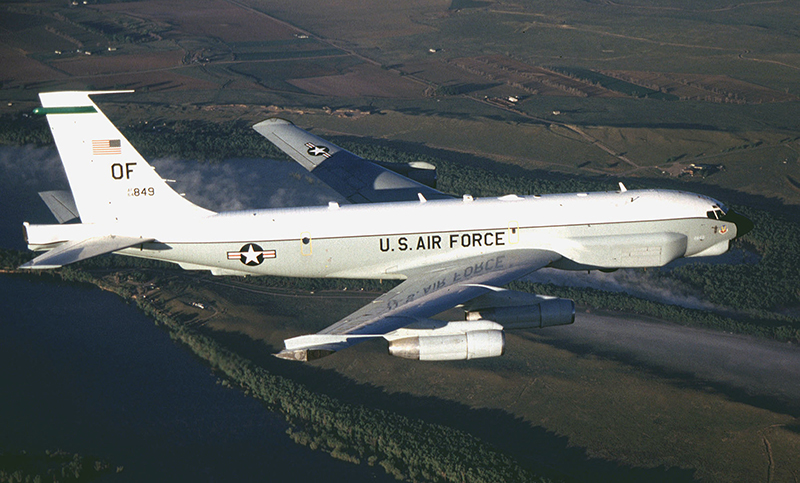 RC-135U-aircraft-cmdr.jpg