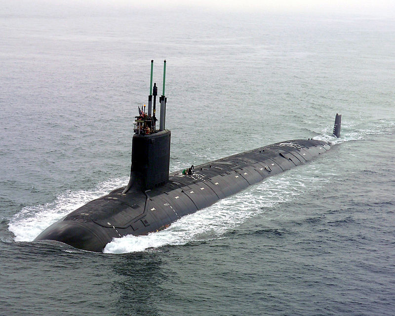 800px-US_Navy_040730-N-1234E-002_PCU_Virginia_%28SSN_774%29_returns_to_the_General_Dynamics_Electric_Boat_shipyard.jpg