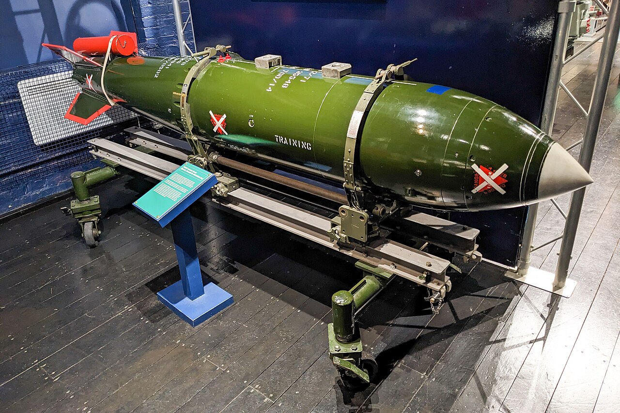 1280px-WE177_training_nuclear_bomb_at_Explosion_Museum.jpg
