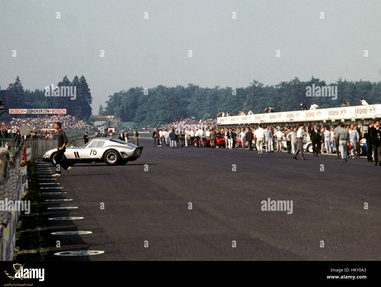1964-manfred-ramminger-ferrari-250gto-nurburgring-1000-ks-grid-20gg-hky0a3.jpg