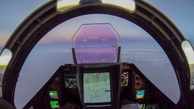 RAFALE : Interface Homme Machine - RAFALE : The omnirole fighter RAFALE : Interface Homme Machine - RAFALE : The omnirole fighter