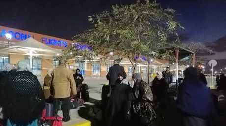 معتمرون معتمرون