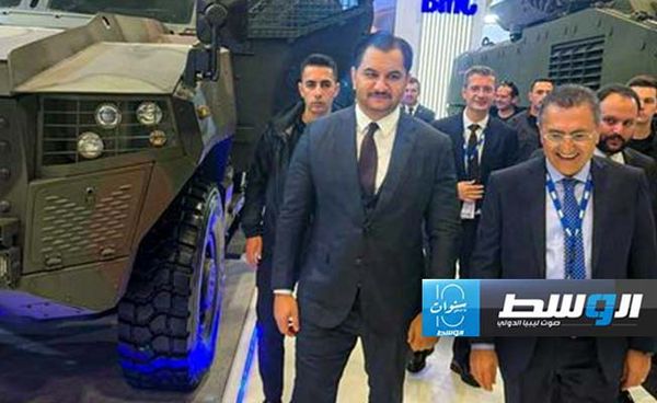 جولة صدام حفتر في معرض «ساها إكسبو 2024» الدولي للدفاع والفضاء في إسطنبول، الثلاثاء 22 أكتوبر 2024. (الإنترنت) جولة صدام حفتر في معرض «ساها إكسبو 2024» الدولي للدفاع والفضاء في إسطنبول، الثلاثاء 22 أكتوبر 2024. (الإنترنت)