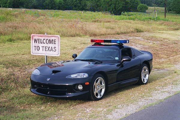icolt1-485357-albums-icolt1-s-album-pic20835-dodge-viper-police-car.jpg