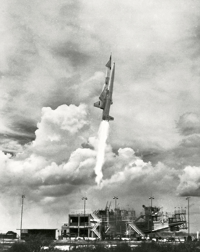 800px-Navaho_launch.jpg