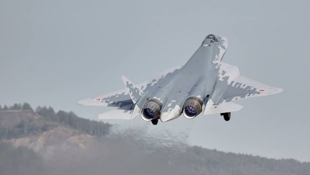 سوخوي سلمت طائرتين من طراز Su-57 Felon للقوات الجوية الروسية سوخوي سلمت طائرتين من طراز Su-57 Felon للقوات الجوية الروسية