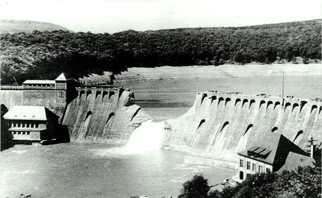 10 غارات جوية جريئة للغاية في التاريخ 10 غارات جوية جريئة للغاية في التاريخ