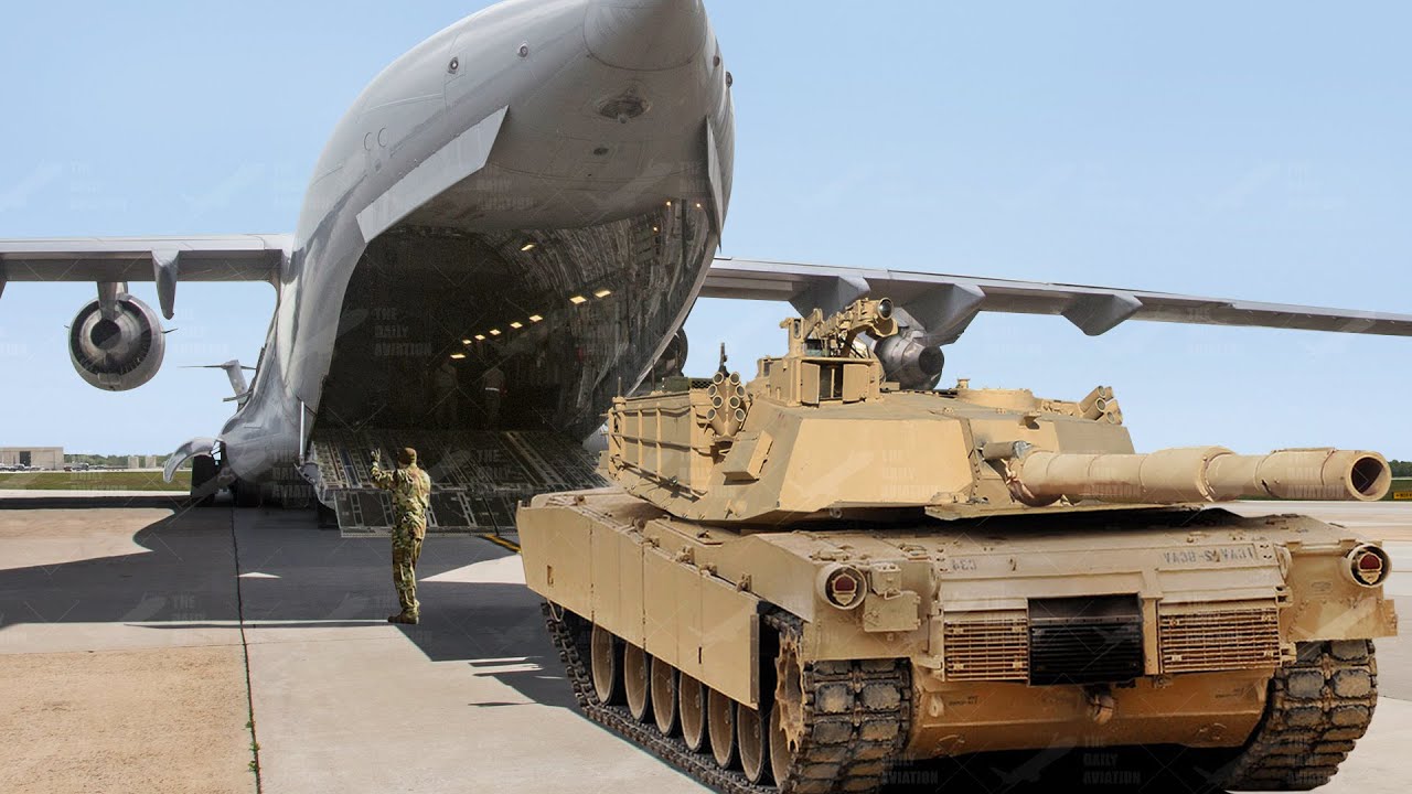 US Loads 70 Ton M1 Abrams Tank Inside Enormous C-17 Globemaster ... US Loads 70 Ton M1 Abrams Tank Inside Enormous C-17 Globemaster ...