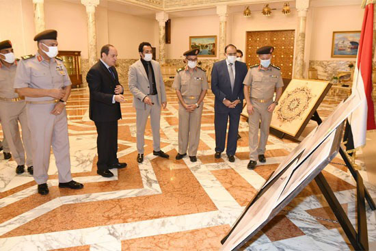 الرئيس السيسى يتابع موقف مشروعات الهيئة الهندسية  (7) الرئيس السيسى يتابع موقف مشروعات الهيئة الهندسية  (7)