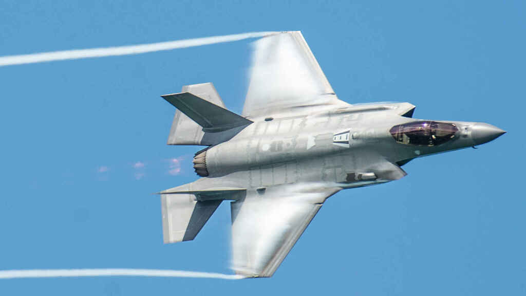 F35 F35