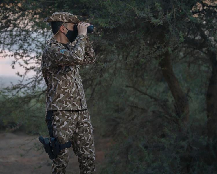 أخبار 24 | القوات الخاصة للأمن البيئي توقف 23 مخالفًا لنظام البيئة أخبار 24 | القوات الخاصة للأمن البيئي توقف 23 مخالفًا لنظام البيئة
