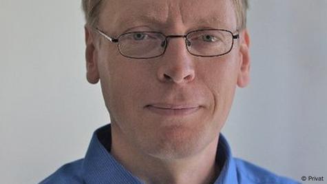 بيتر وايزمان الباحث الأول في برنامج نقل الأسلحة التابع لمعهد ستوكهولم الدولي لأبحاث السلام SIPRI  بيتر وايزمان الباحث الأول في برنامج نقل الأسلحة التابع لمعهد ستوكهولم الدولي لأبحاث السلام SIPRI